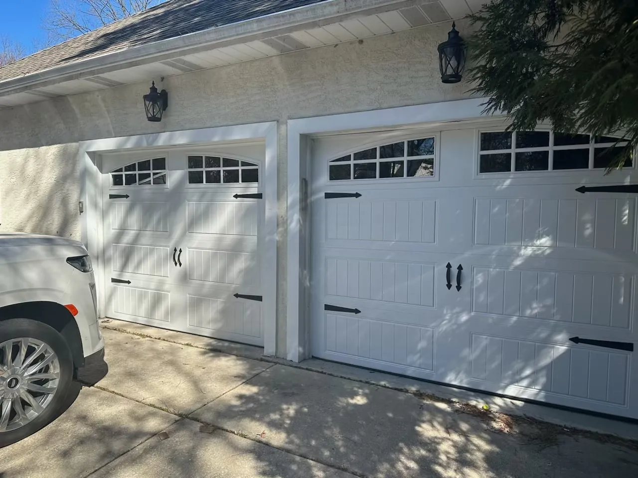 Professional Garage Door Installation Baytown TX - Lemus Garage Door Services